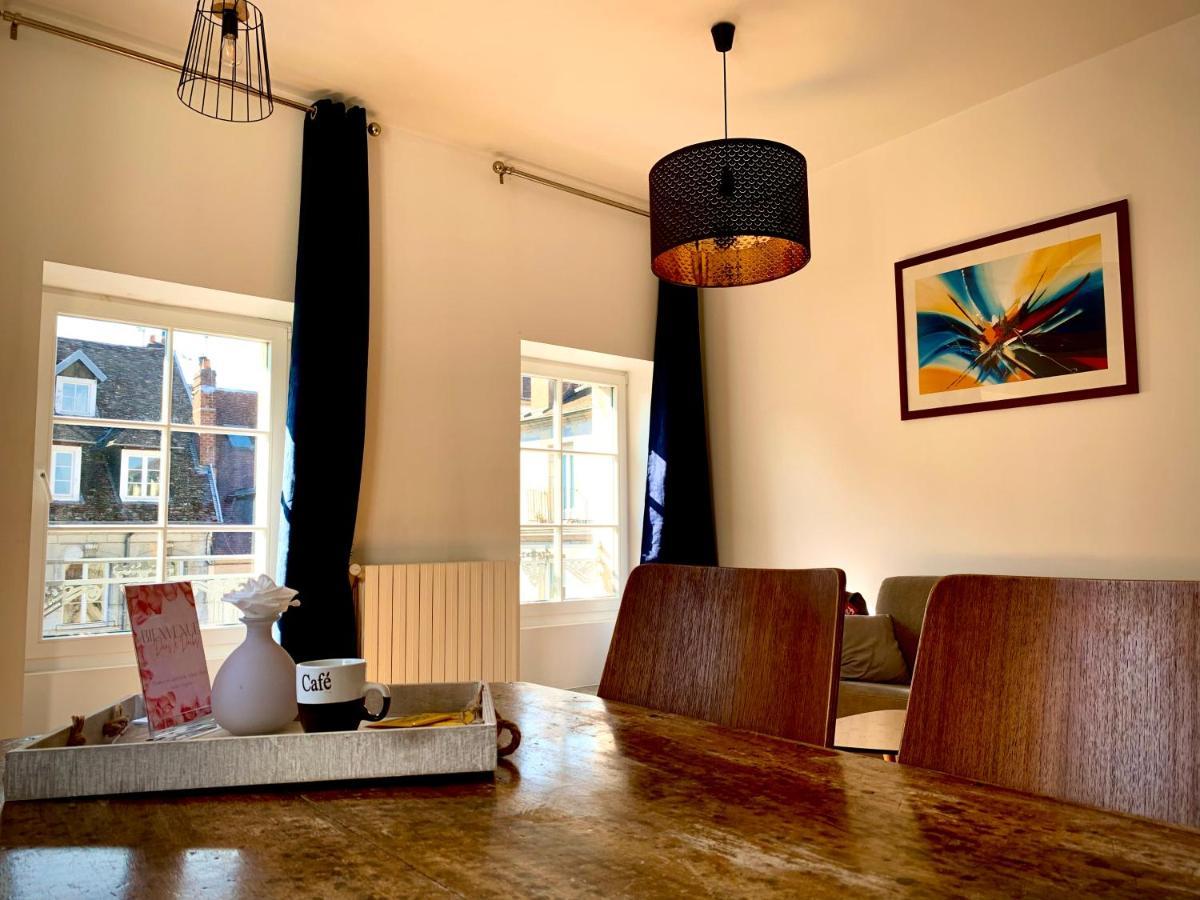 Les Fabuleux Appartements Du Coeur De Ville - Place Victor Hugo Безансон Екстер'єр фото