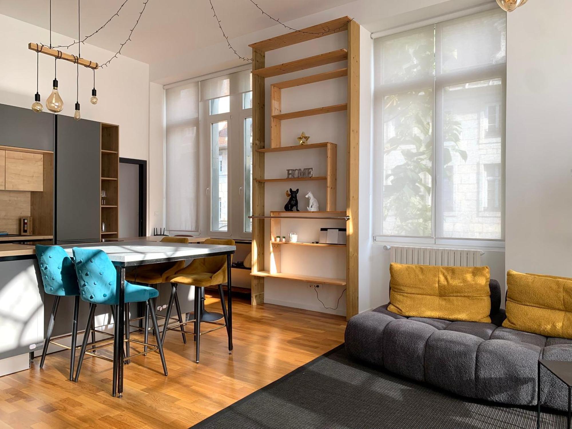 Les Fabuleux Appartements Du Coeur De Ville - Place Victor Hugo Безансон Екстер'єр фото